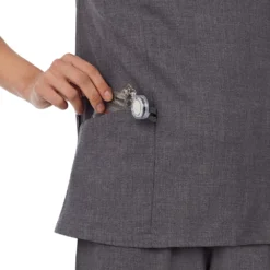 Women's Missy Cuddl Duds® Scrubs V-neck Top With 3 Pockets -fashion 4320323 ALT4